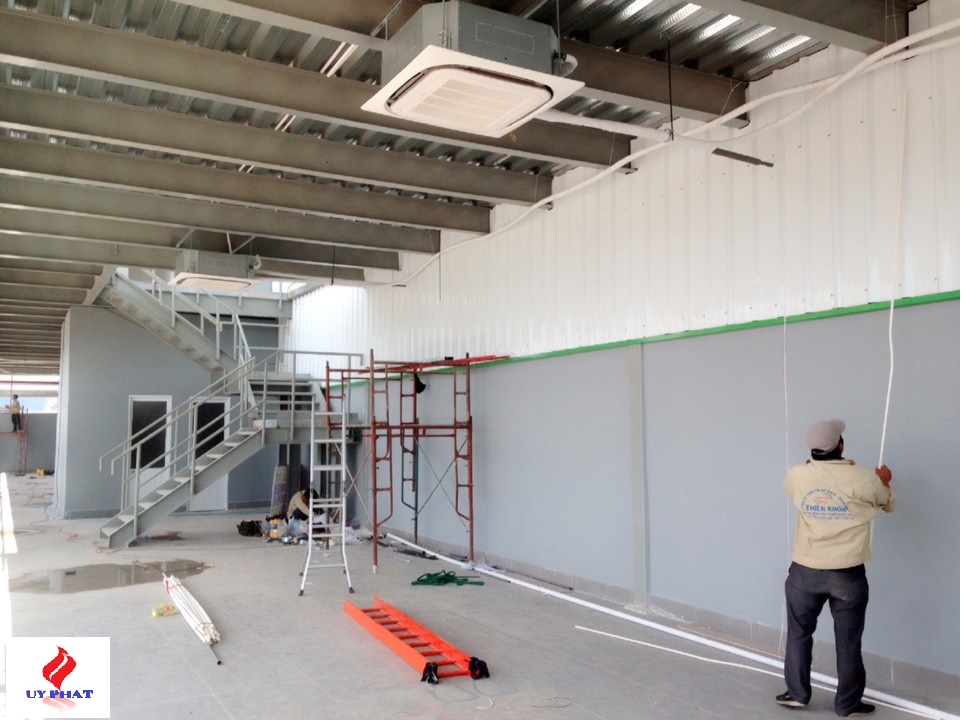 thi công lắp đặt máy lạnh âm trần