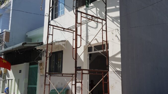 Xây nhà có gác lửng